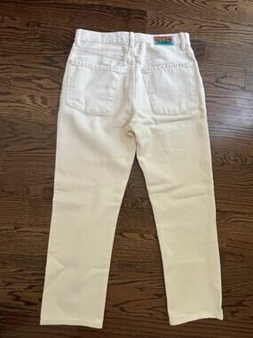 Daily Blue "Hype" High-Waisted Ankle Length Jeans Sz. 27 beige offwight buttons